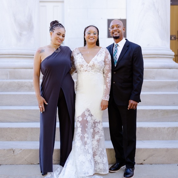 Nicole Spose label/street size US 18/US 10 A line V neck and back style COA2084 - Picture 3 of 8